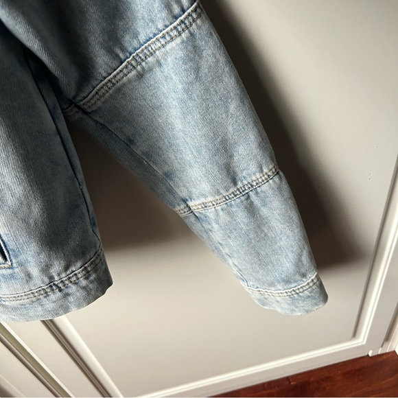 Free People Rumors Denim Jacket Distressed Ripped Light Wash S - Picture 13 of 15